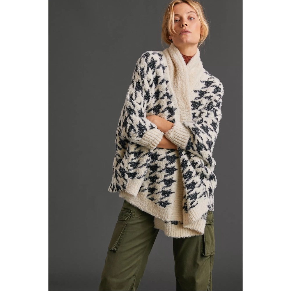 Anthropologie Houndstooth Fuzzy Shawl Cardigan OS